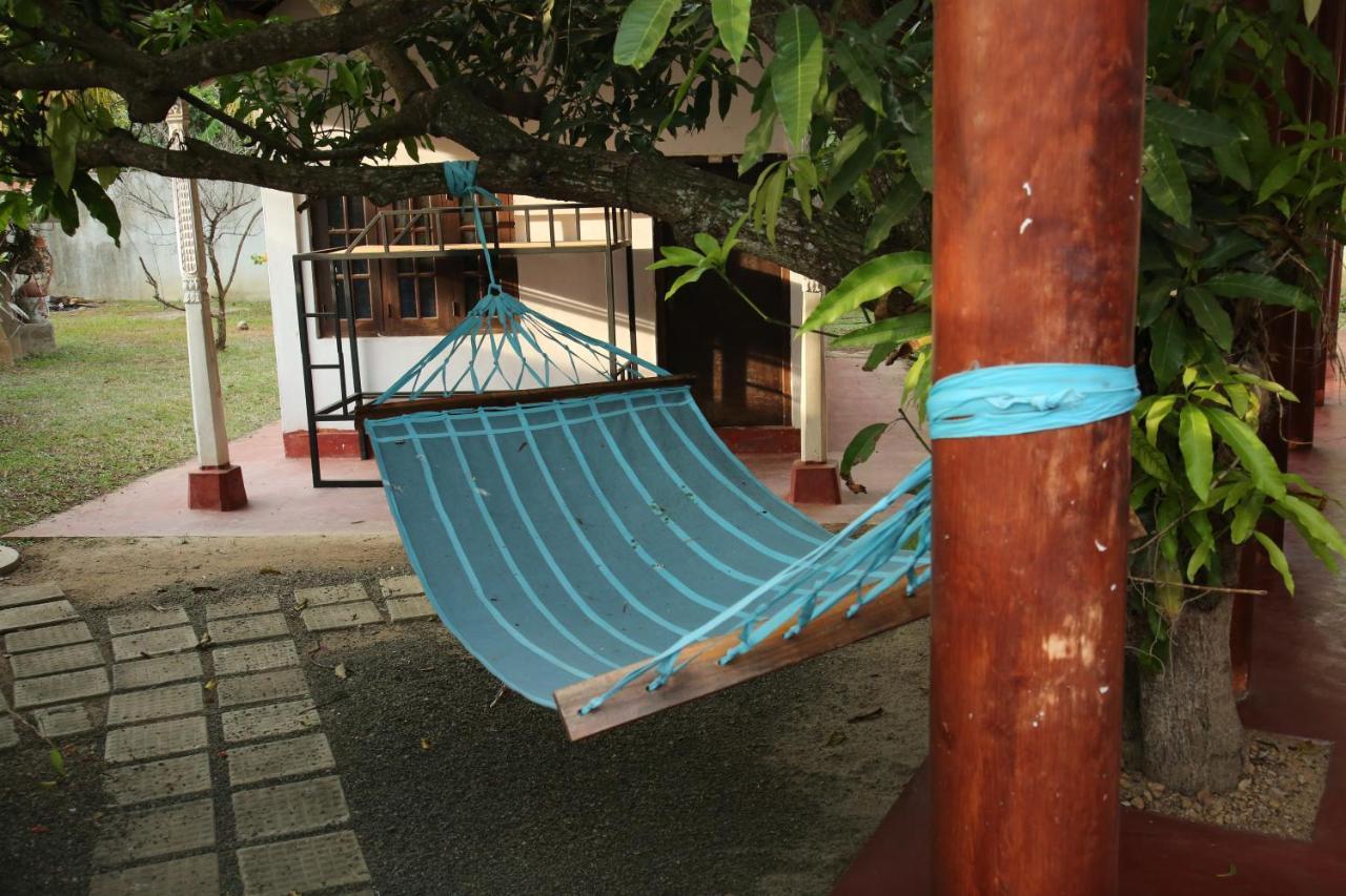 Sea Zone Resort Mirissa Luaran gambar