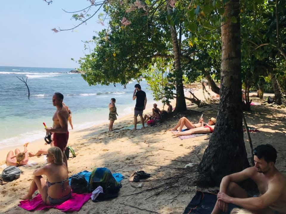 Sea Zone Resort Mirissa Luaran gambar